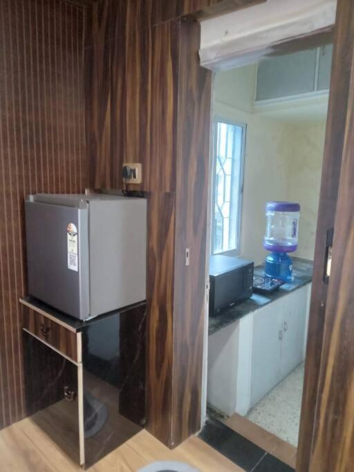 Ostro Inn Studio Apartment Kalkuta Zewnętrze zdjęcie